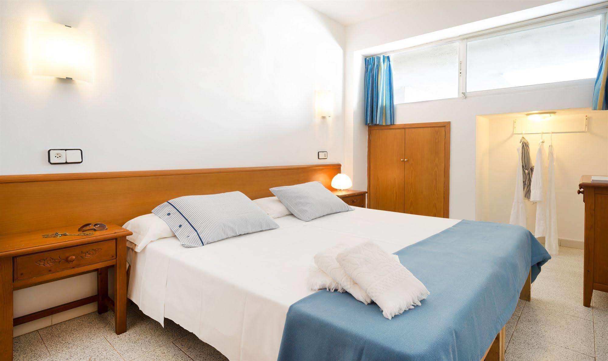 Magalluf Strip Apartment Екстер'єр фото
